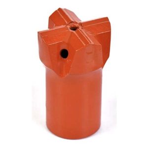 T38-kierteinen ristipää